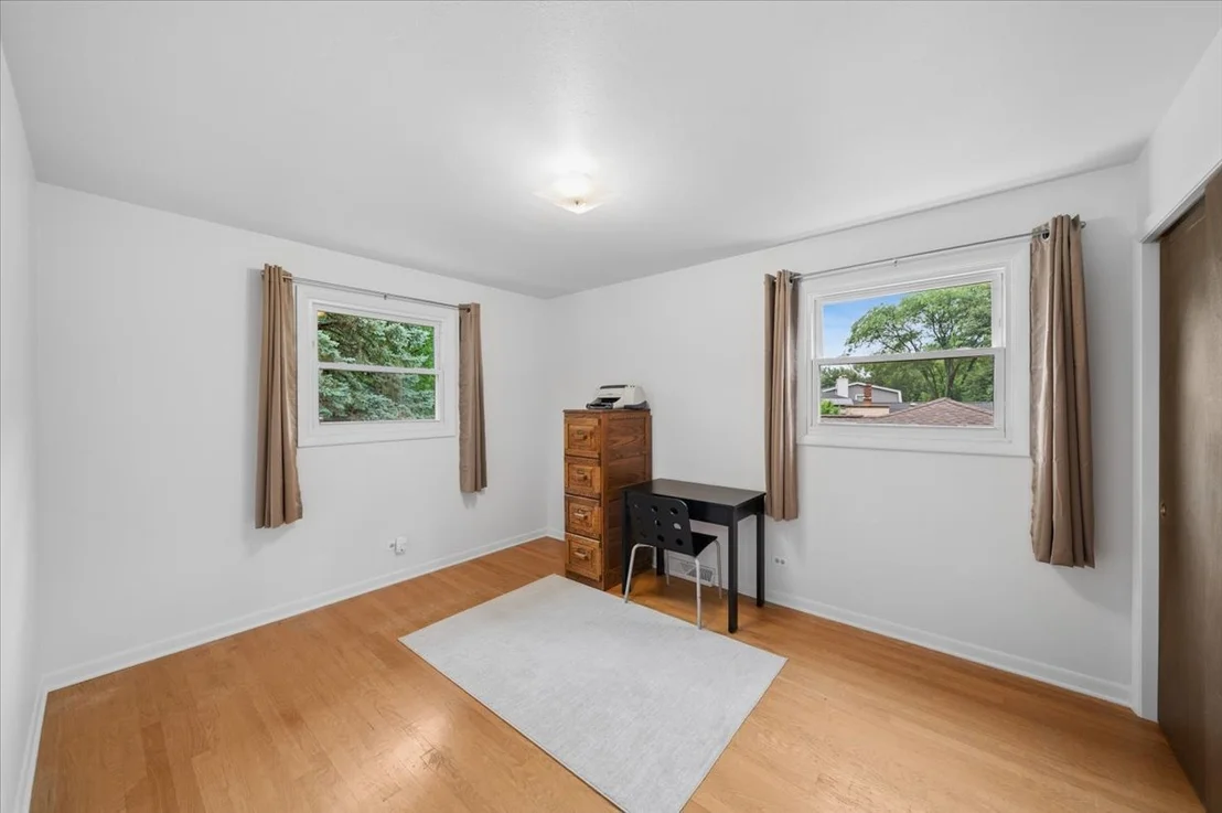 Photo of 1520 Lark Lane