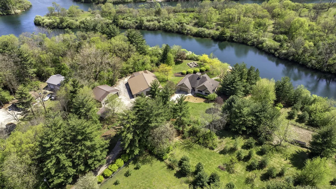 Photo of 4595 Shady Lane