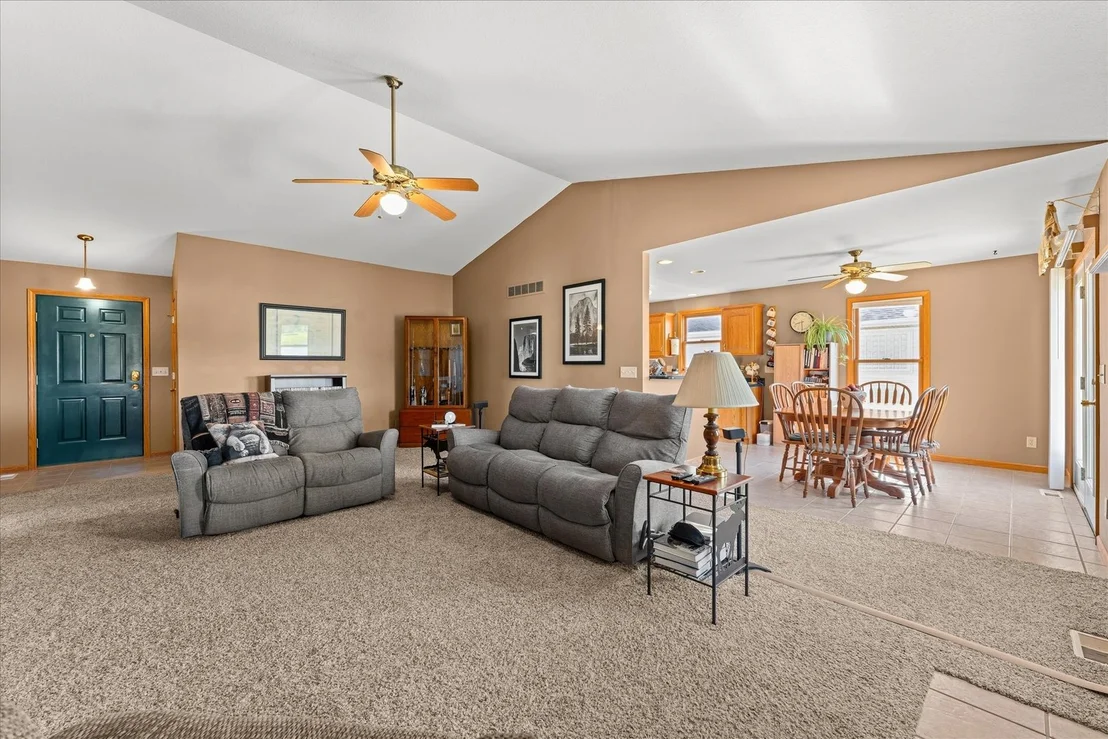 Photo of 507 Deerpath Drive