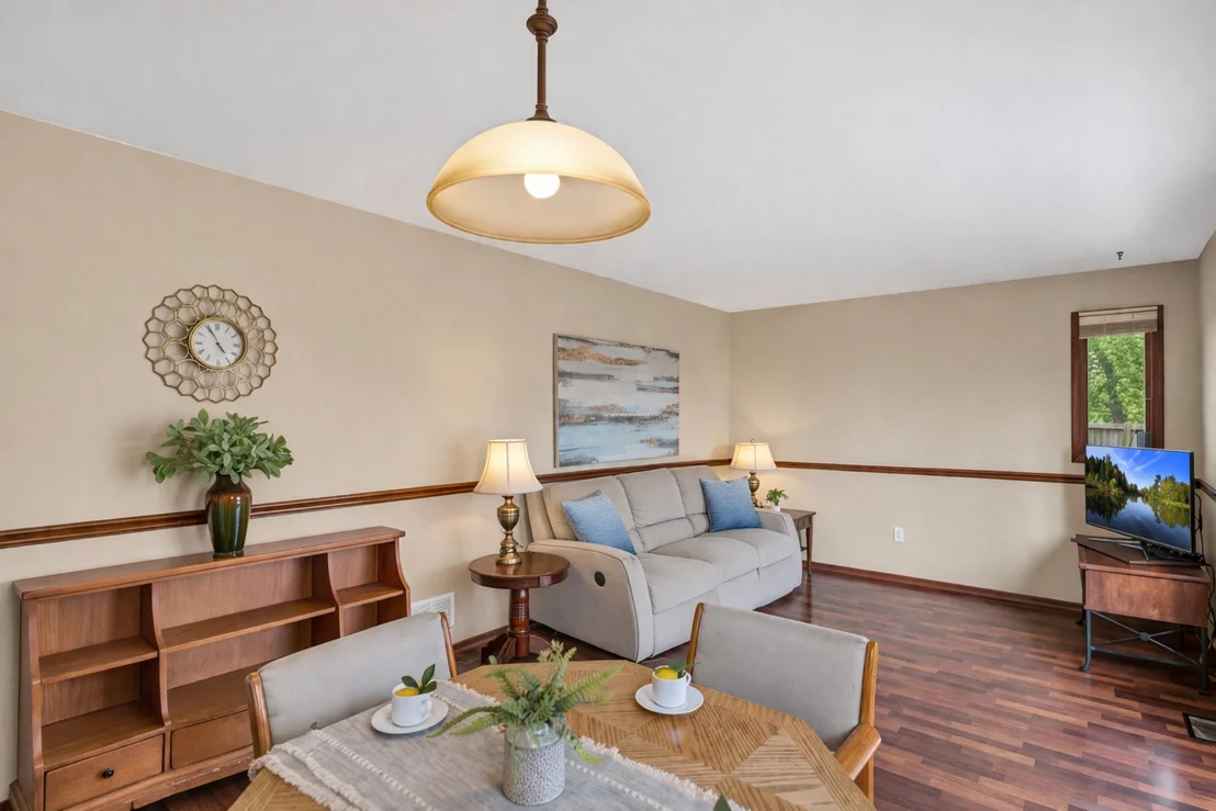 Photo of 842 Pin Oak Circle