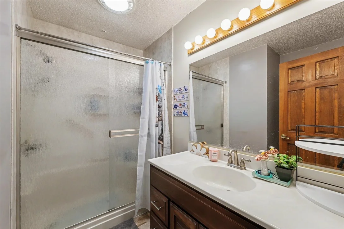 Photo of 603 Laurel Drive