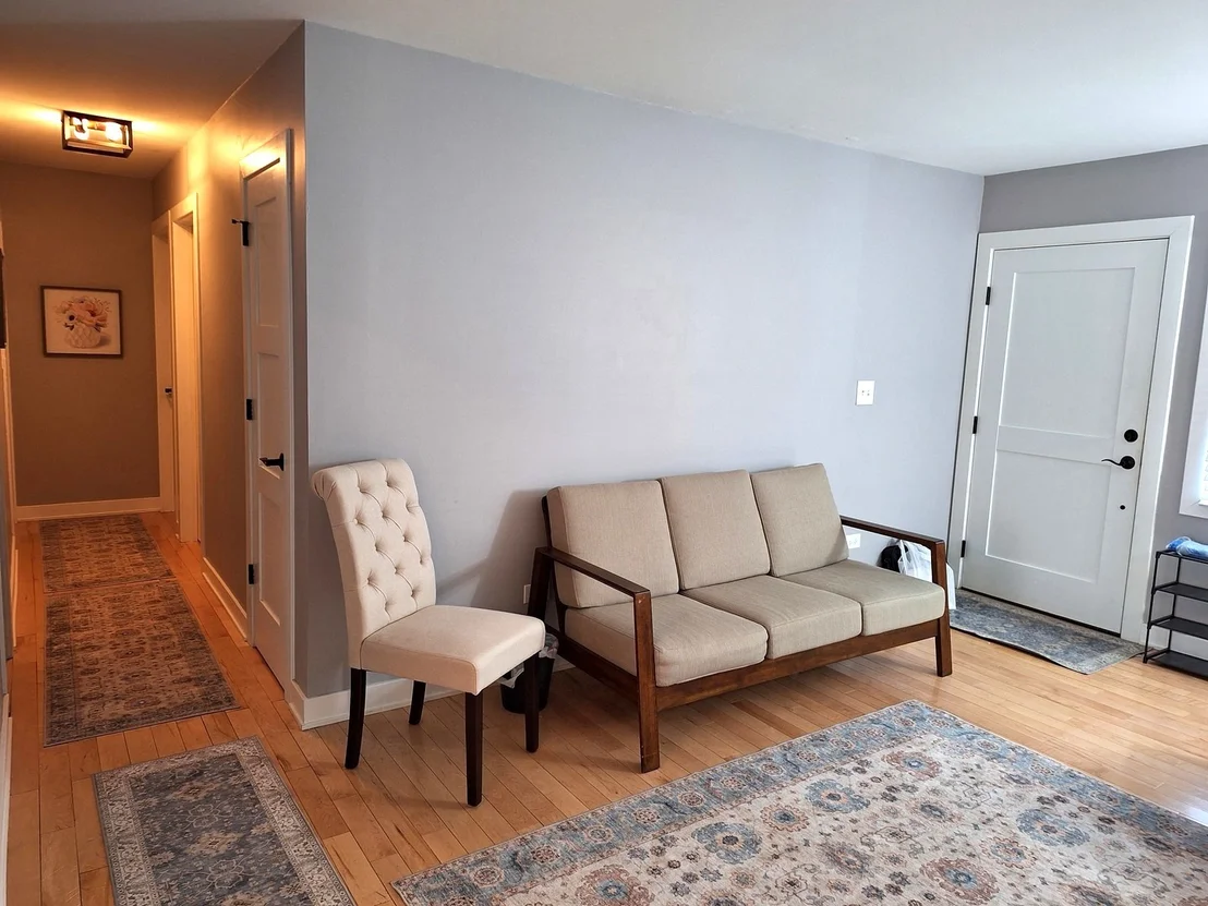 Photo of 227 Juneway Terrace