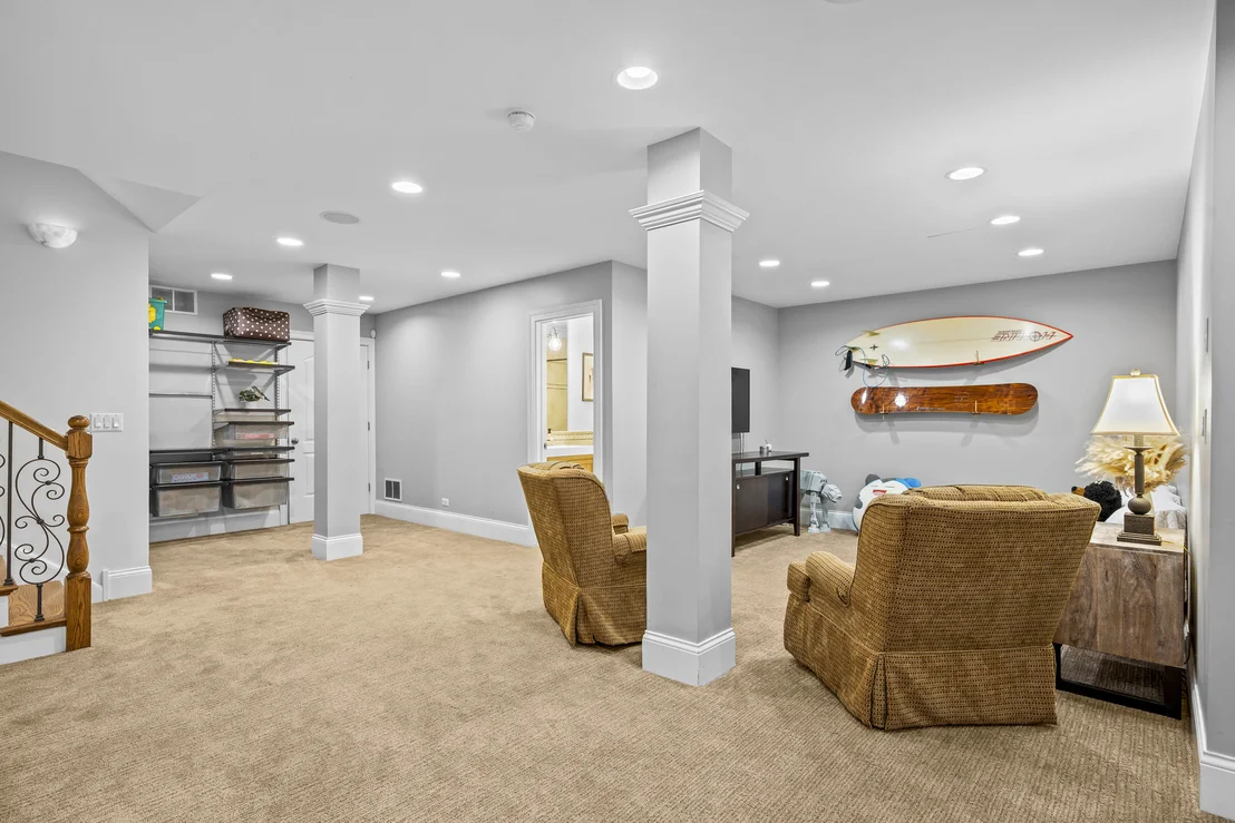 Photo of 33 Washington Circle