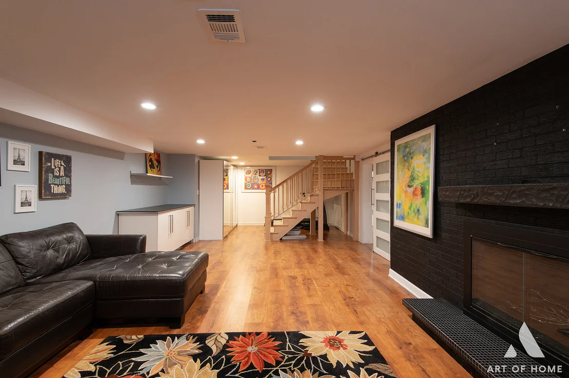 Photo of 900 TOMAWADEE Drive