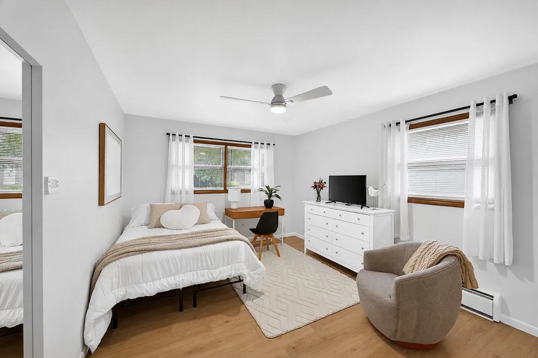 Photo of 18202 Locust Street