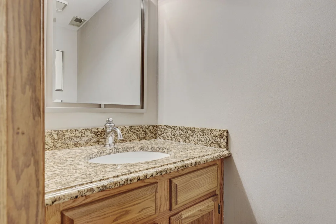 Photo of 4261 Oak Knoll Lane