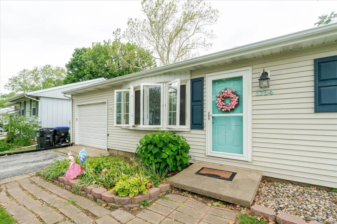 Photo of 1714 Lawndale Way