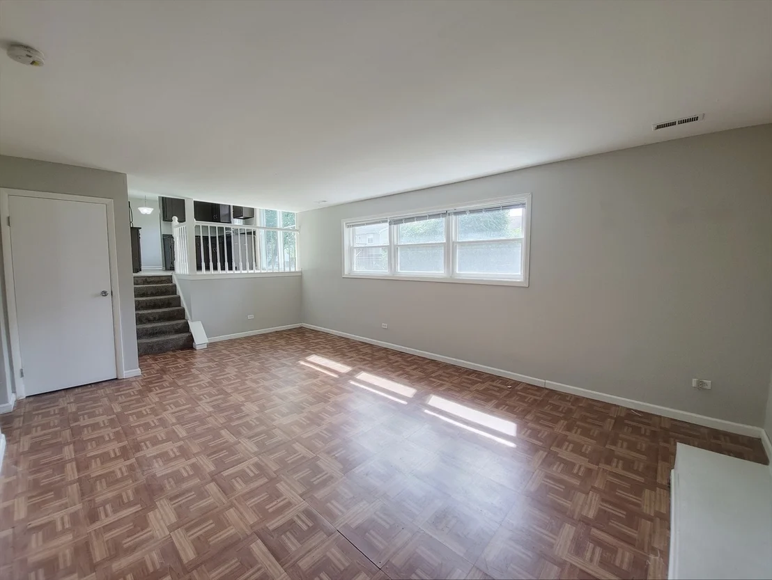 Photo of 6037 Spring Lane