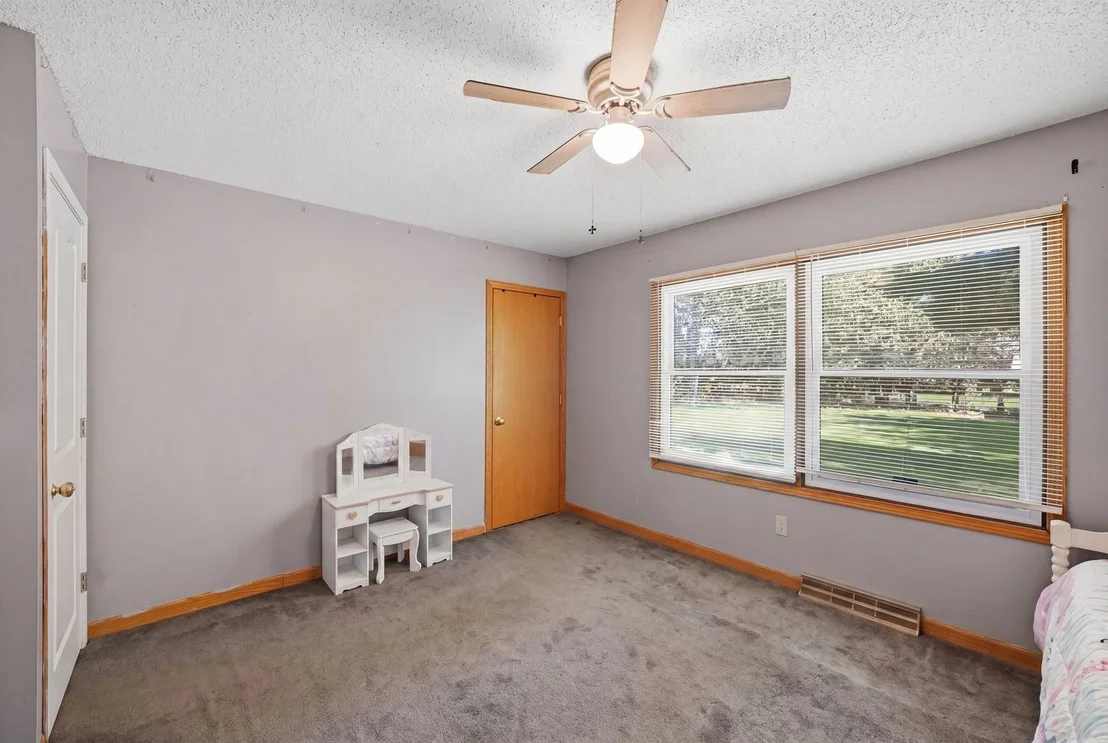 Photo of 5645 S Beebe Drive