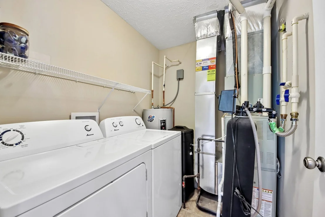 Photo of 661 Stonegate Drive