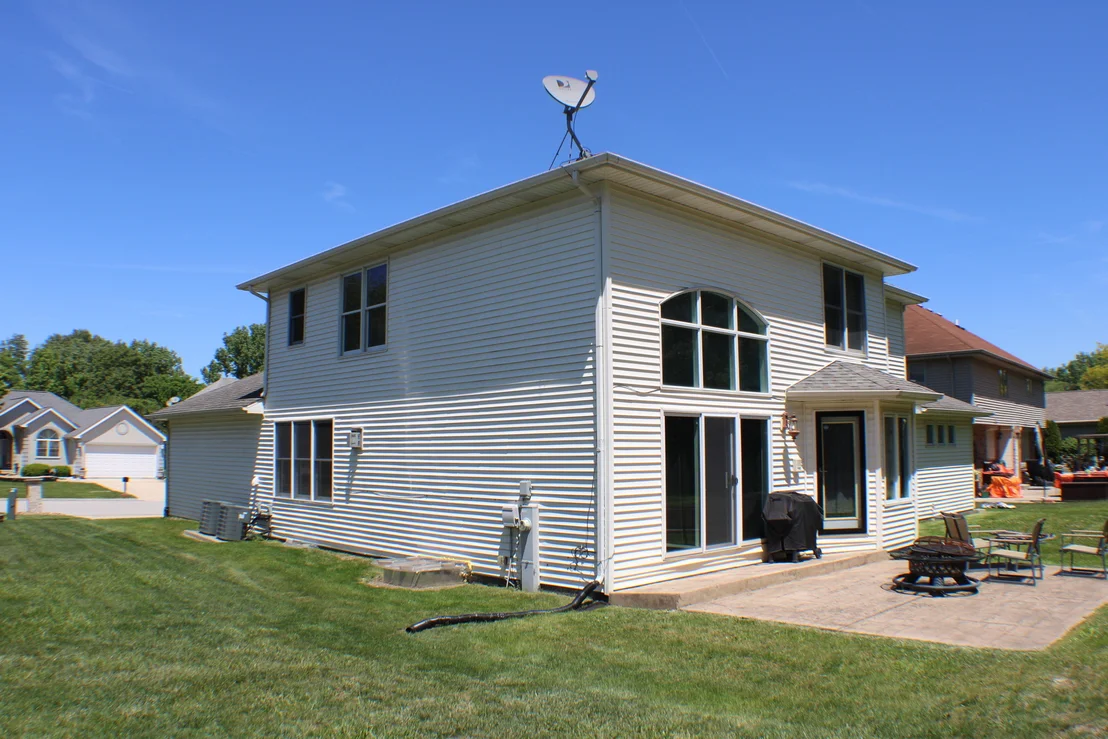 Photo of 415 Tamarack Street