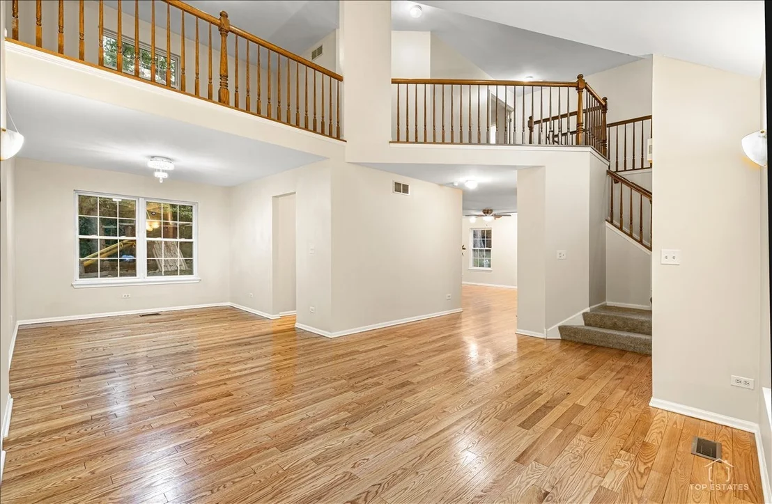 Photo of 7 Eagle Court