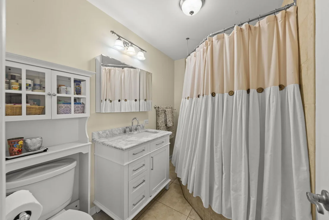 Photo of 283 HILLSIDE Avenue