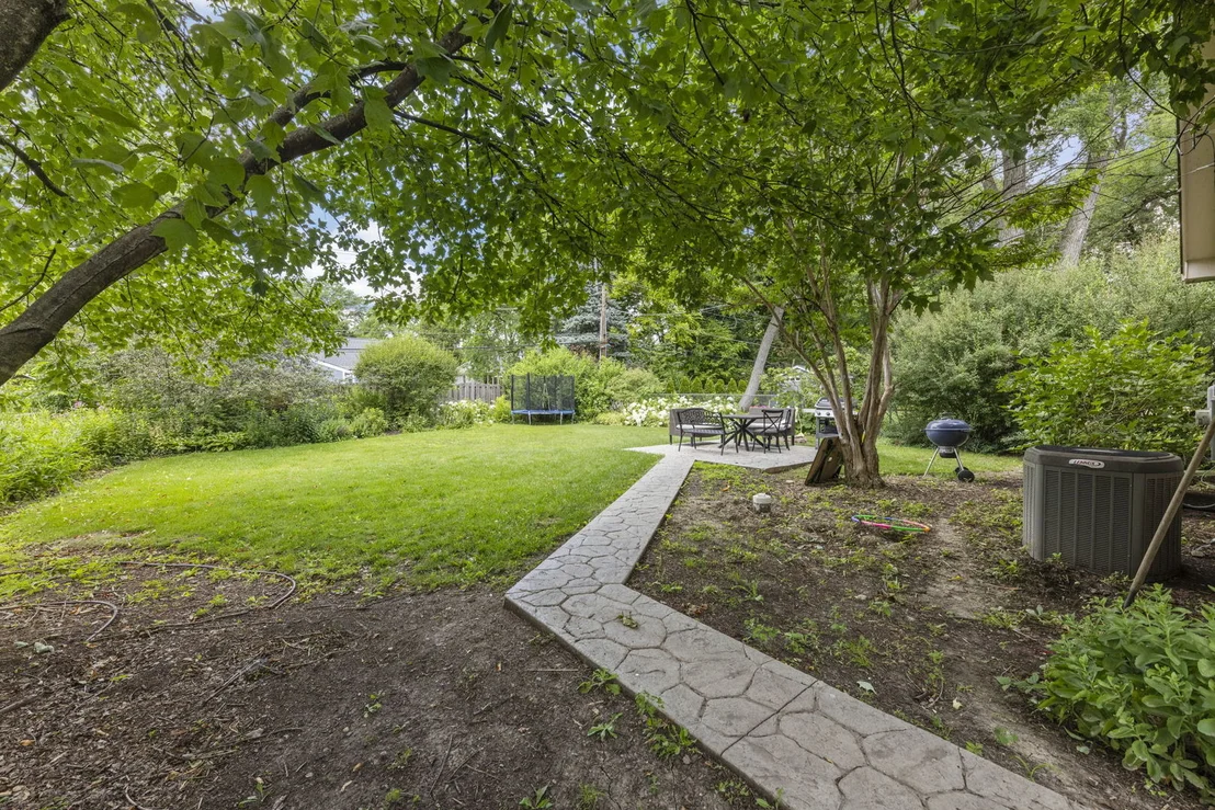Photo of 1020 S Gables Boulevard