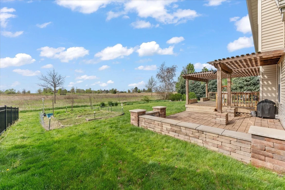 Photo of 5101 Stonebridge Drive