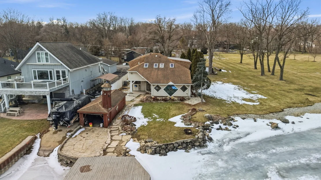 Photo of 6N263 River Drive