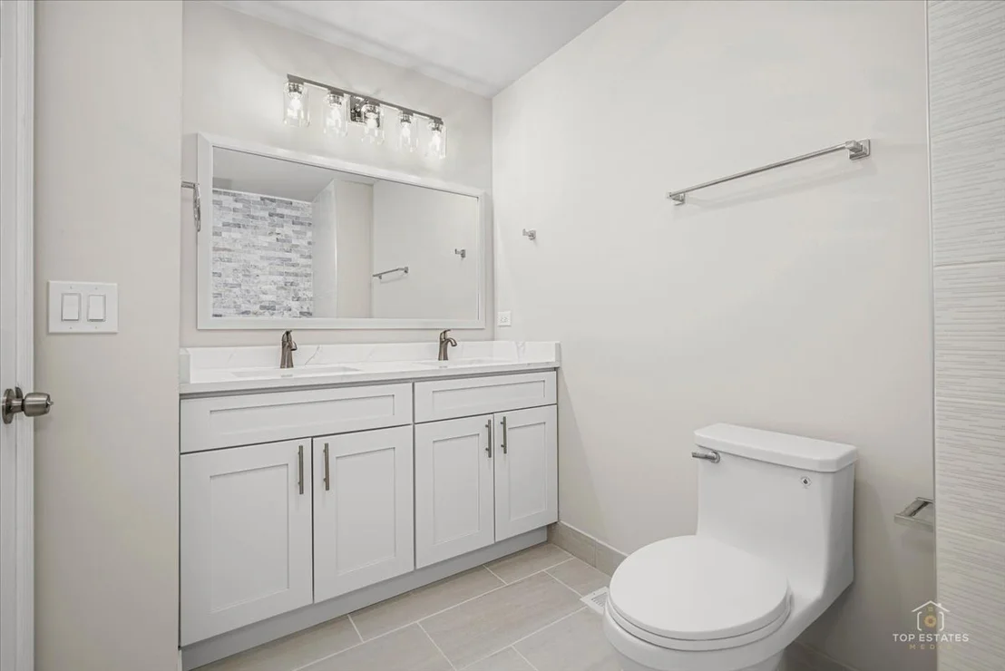 Photo of 716 River Mill Parkway
