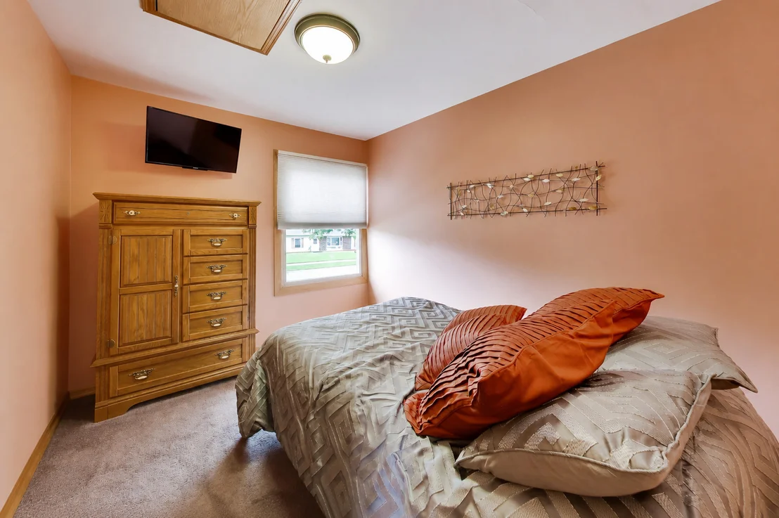 Photo of 650 Nassau Drive