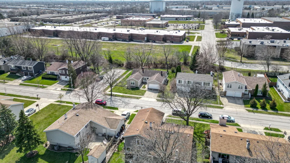 Photo of 137 Harding Drive