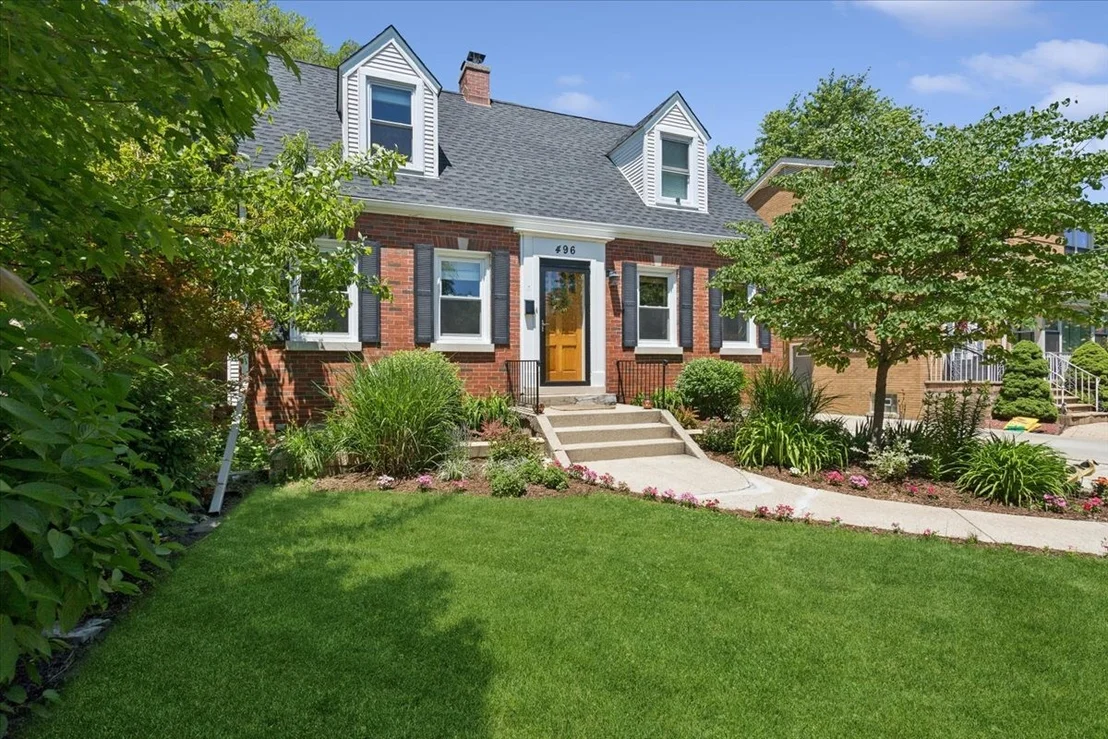 Photo of 496 Longcommon Road