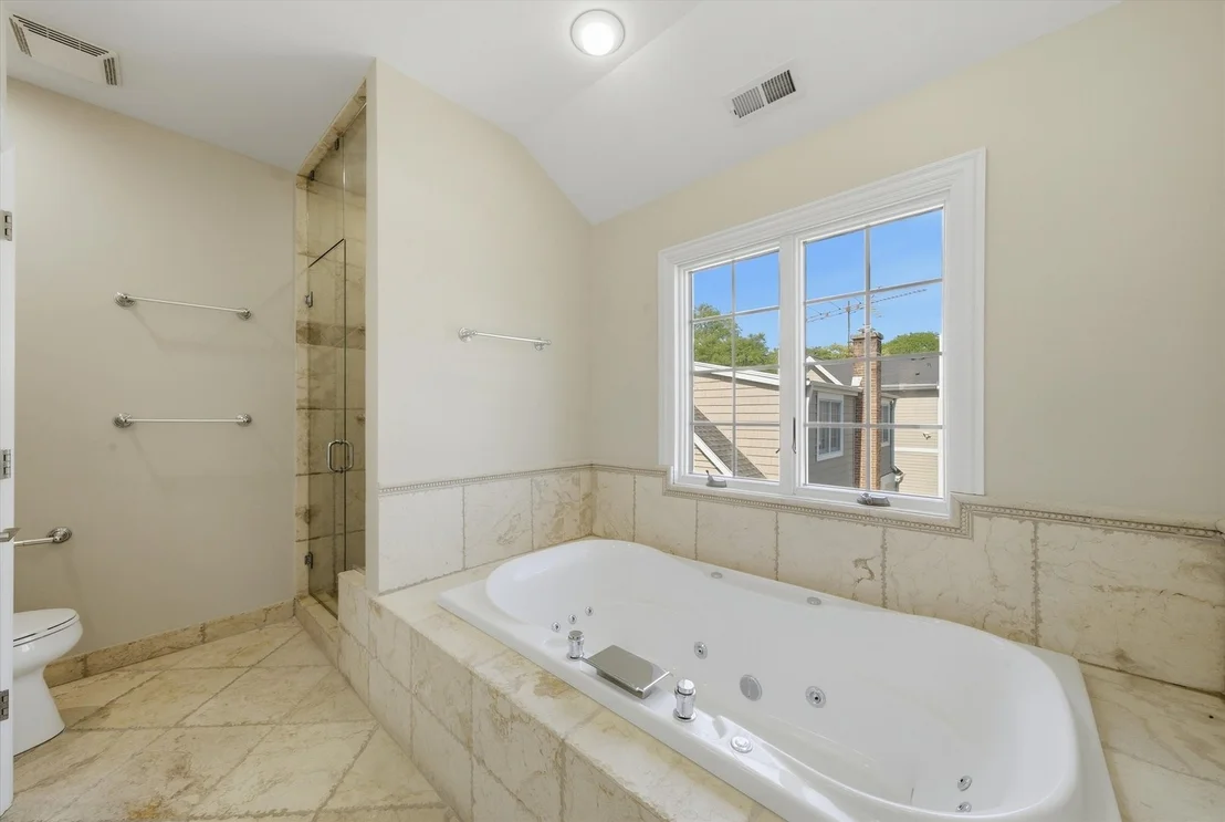 Photo of 301 Spruce Street