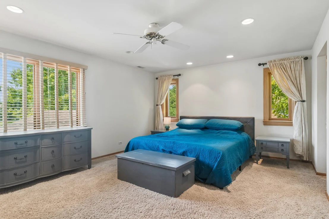 Photo of 824 Kent Circle
