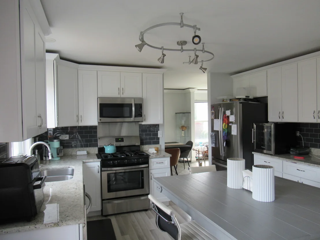 Photo of 2814 Stonebridge Drive