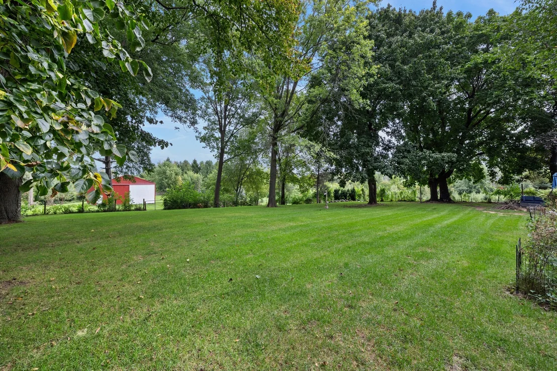 Photo of 19616 Kishwaukee Valley Road