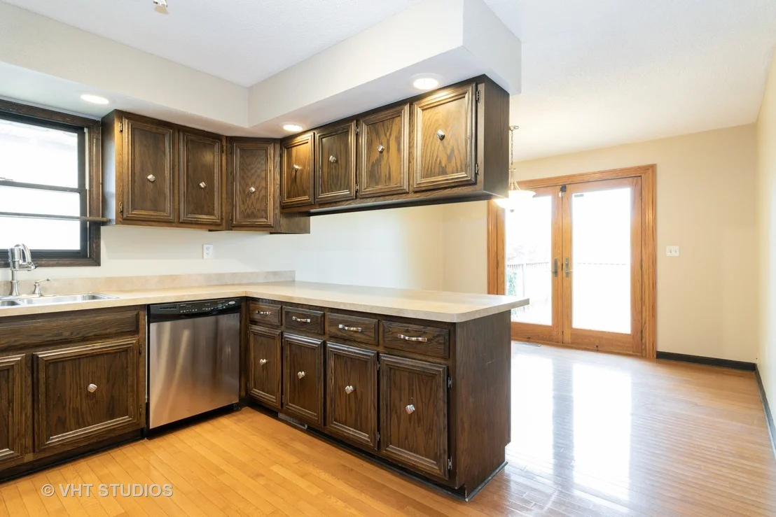 Photo of 1209 Shagbark Road