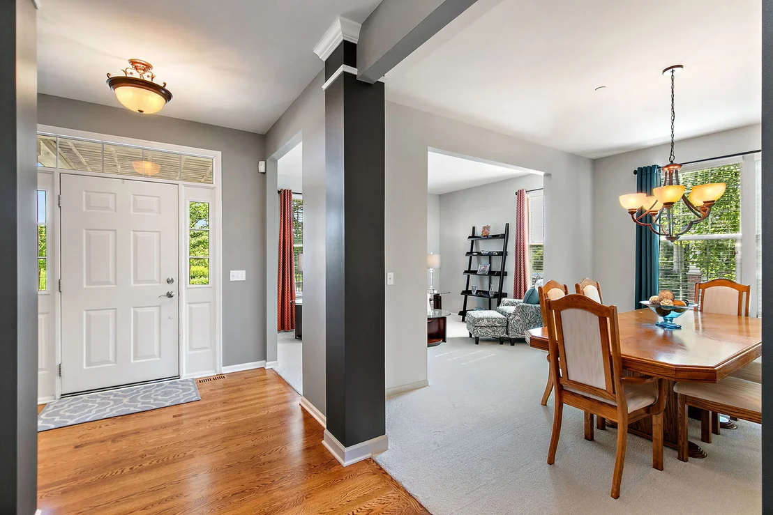 Photo of 2700 Oak Drive