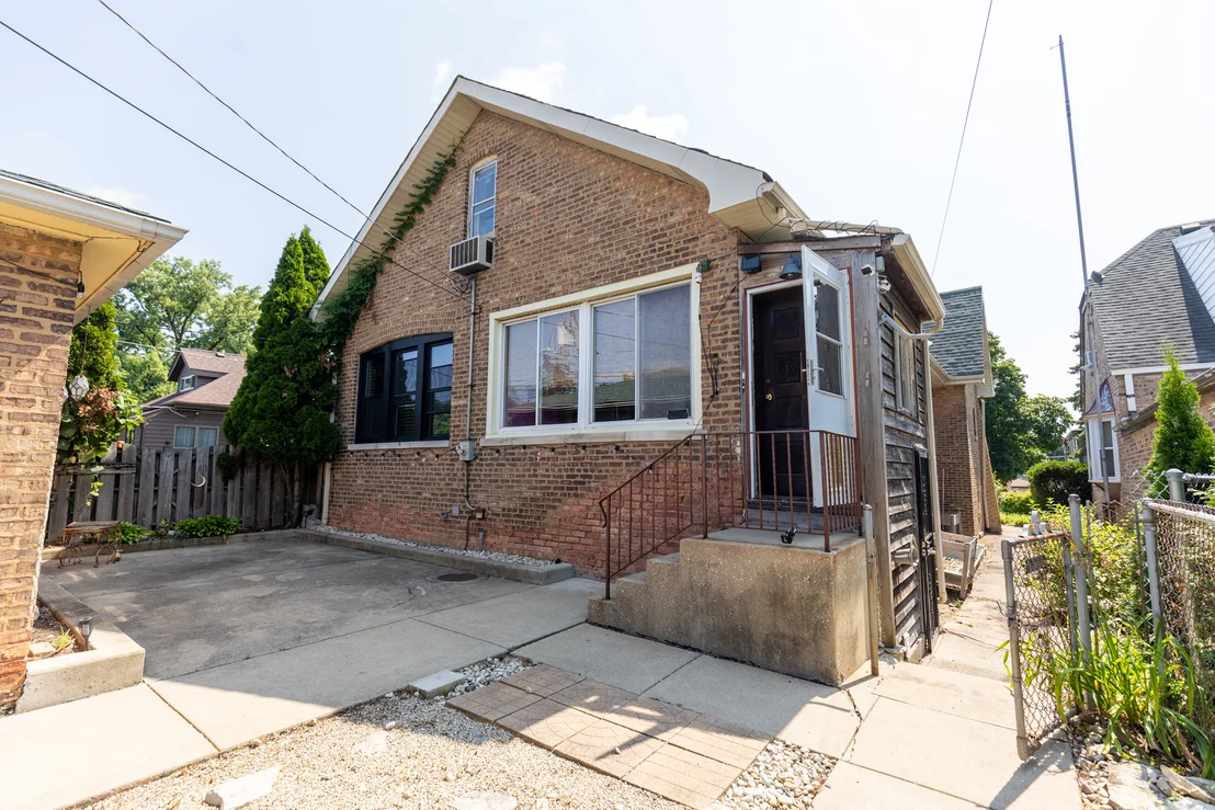 Photo of 7047 26TH Parkway