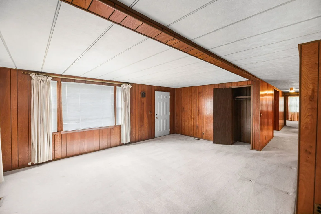 Photo of 23679 N Carpenter Lane