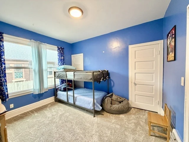 Photo of 319 Oak Street
