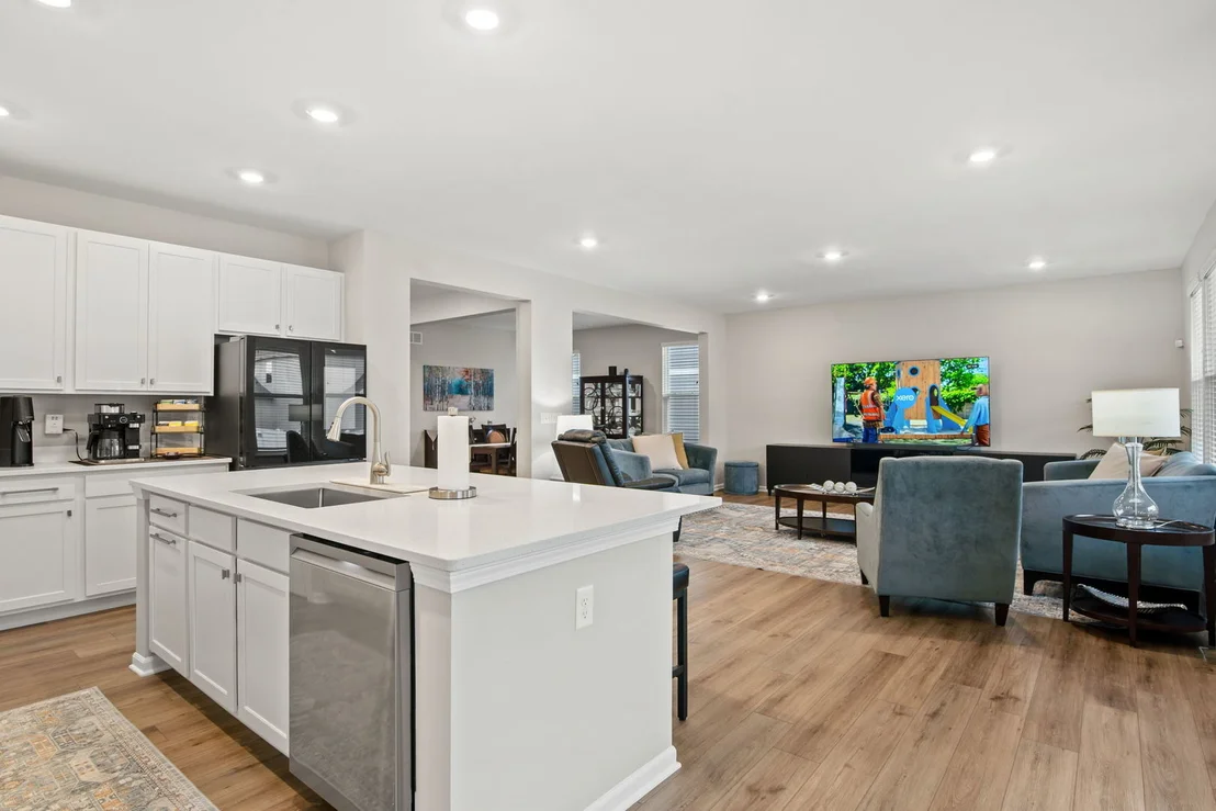 Photo of 1167 Slade Road