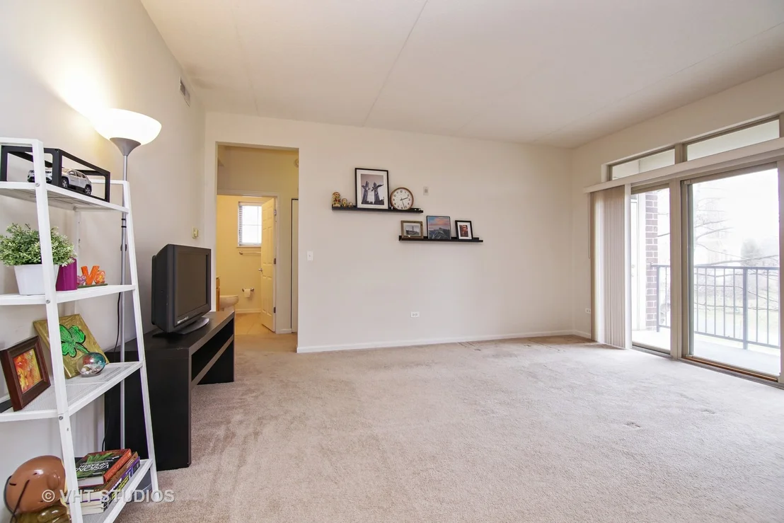 Photo of Unit 207 at 660 Prestwick Lane