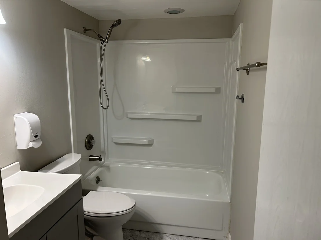 Photo of 1116 STRATFORD Lane