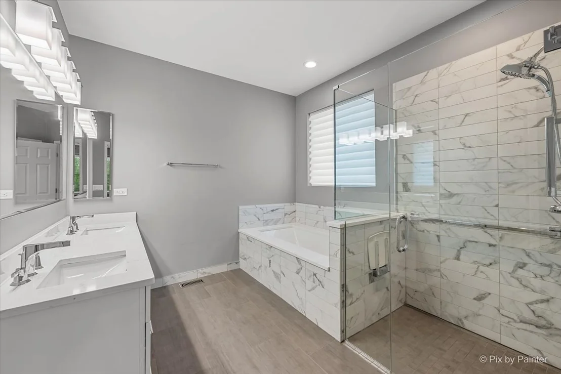 Photo of 341 Foxford Drive