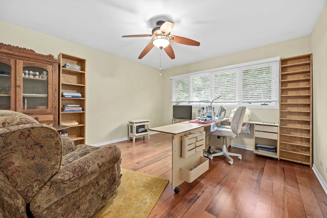 Photo of 12 Meadowood Drive