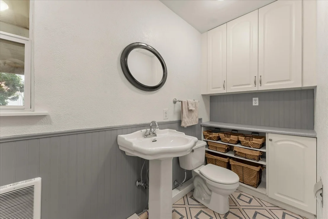 Photo of 2712 Alton Drive