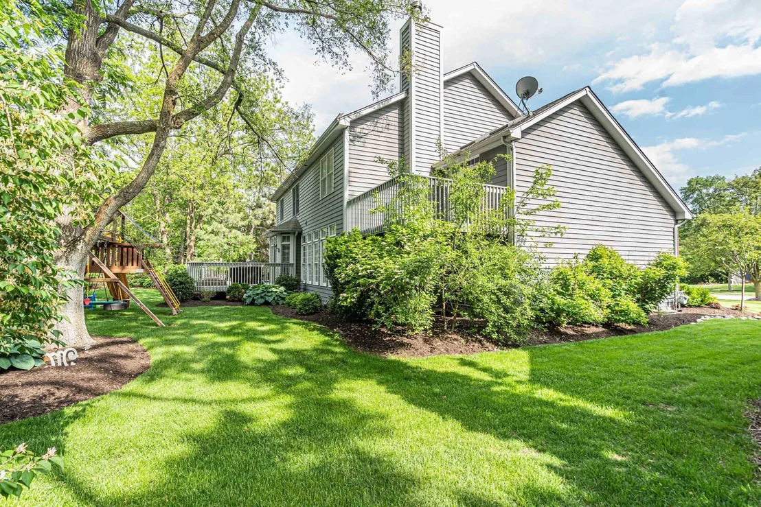 Photo of 1315 Dunrobin Road