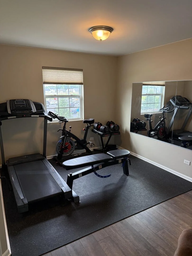 Photo of 412 E Frontier Drive