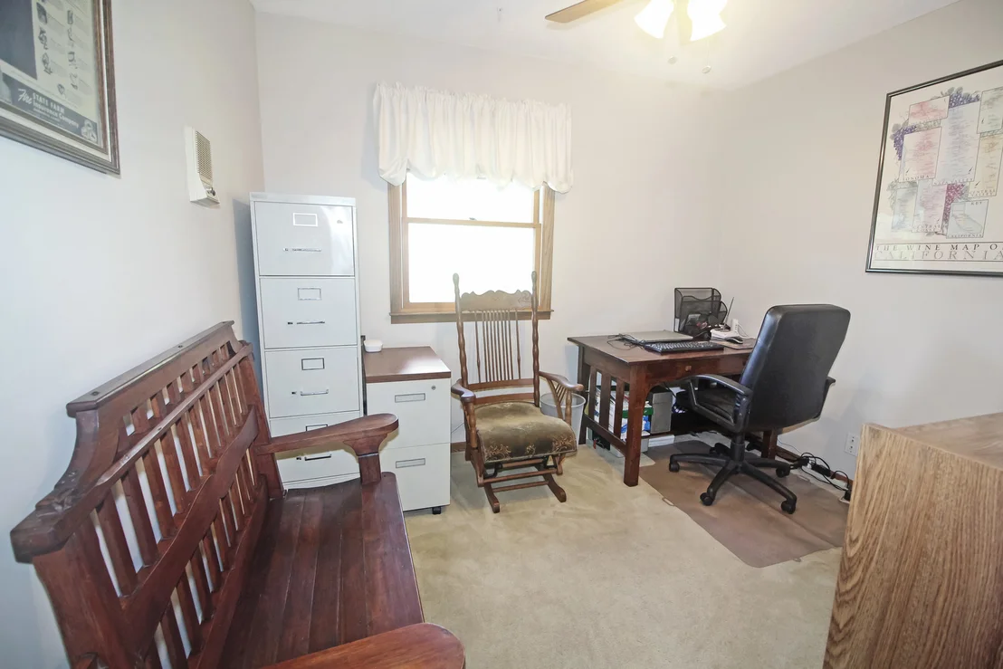 Photo of 716 Lara Road