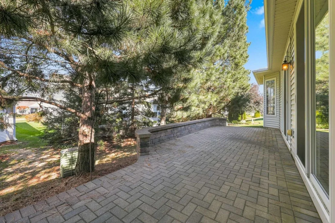 Photo of 13480 CRESTVIEW Drive
