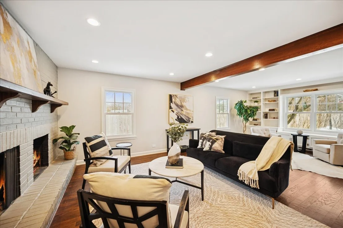 Photo of 898 Bridlegate Lane