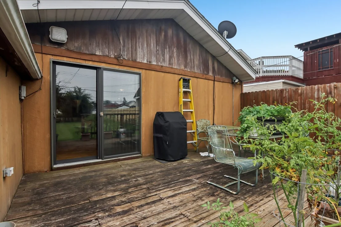 Photo of 9226 Crescent Drive