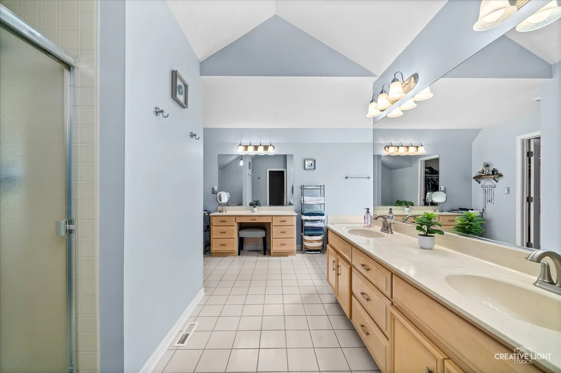 Photo of 490 Waubonsee Circle