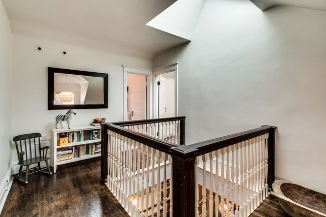 Photo of 1005 SHERIDAN Road