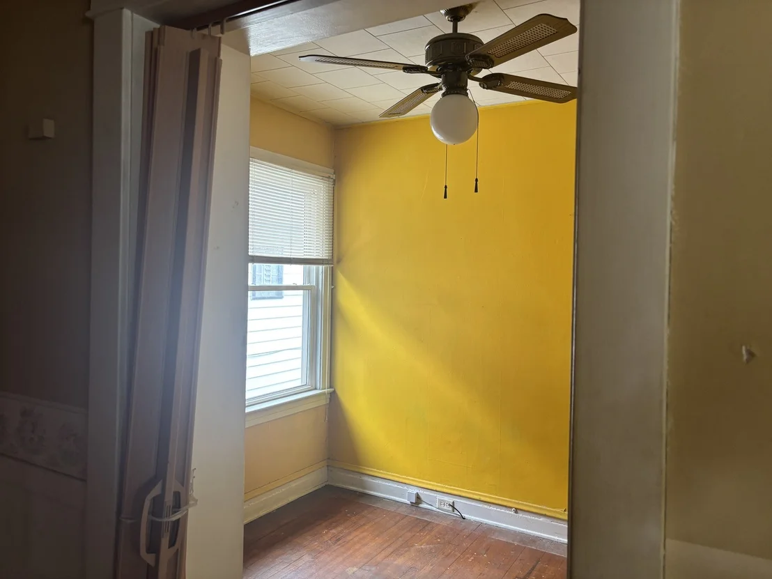 Photo of 1028 Thomas Avenue