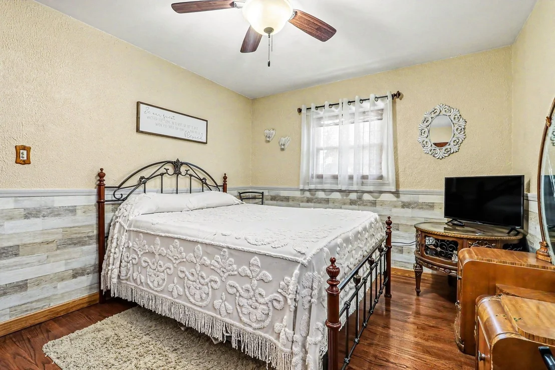 Photo of 15218 Rob Roy Drive