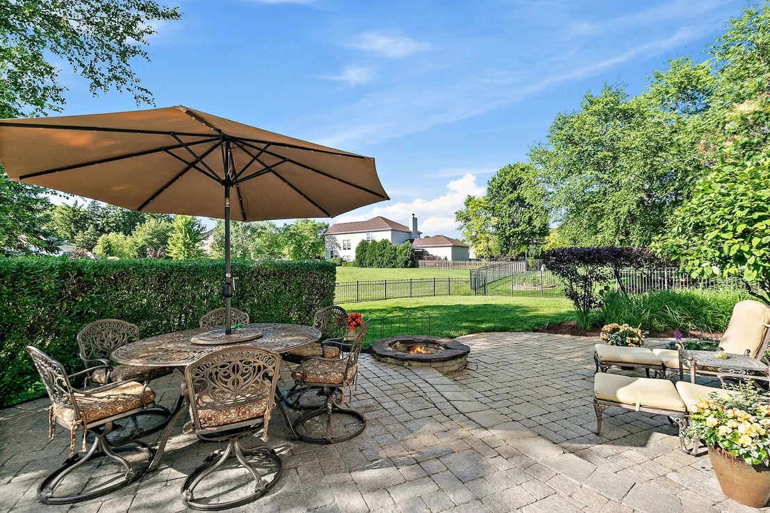Photo of 2700 Oak Drive